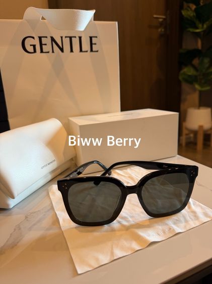 แว่นตากันแดด Gentle monster Her รุ่นเซรี ออกshop ไทย