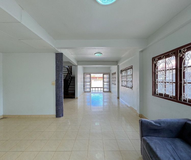 ลดราคาถูกมาก บ้านเดี่ยวขนาดใหญ่ (70 ตร.ว.) หมู่บ้านมิตรประชาวิลล่า15 บางบัวทอง ติดถนนบางกรวย-ไทรน้อย นนทบุรี บ้านสวยพร้อมเข้าอยู่ รูปที่ 4