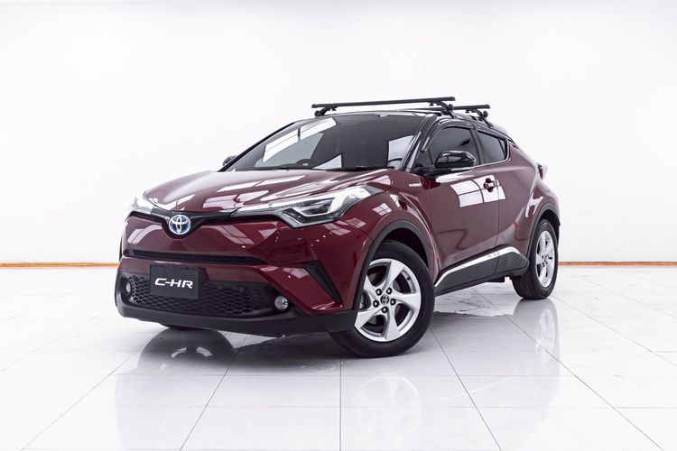 รถ Toyota C-HR 1.8 HV Mid สี แดง