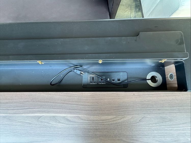 โต๊ะทำงานผู้บริหาร แบรนด์  MODERNFORM รูปที่ 11