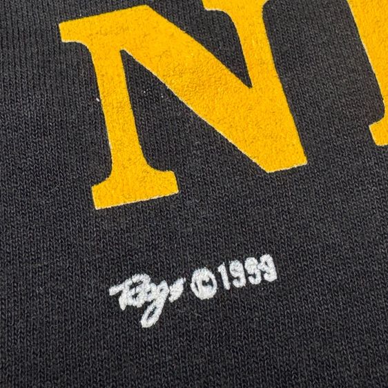 เสื้อยืด 90s Local 164 งานปี 1999 กระเป๋า​หน้า​ Size XL รูปที่ 4