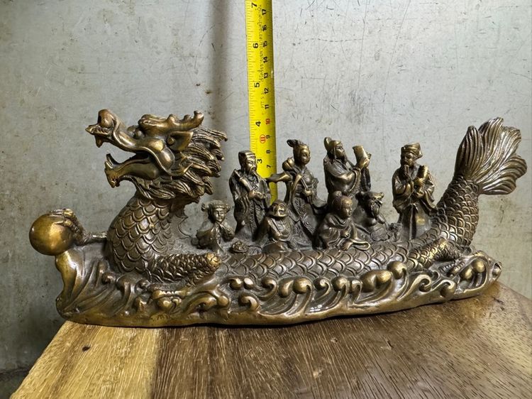 เทพแปดเซียนทองเหลือง