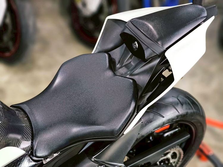 Yamaha YZF-R6 รูปที่ 8