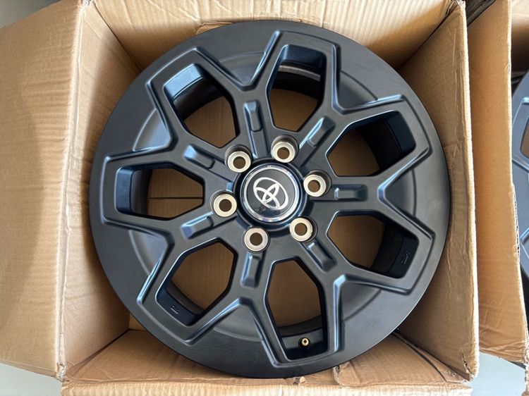 ล้อ Toyota travo overland 18 (ป้ายแดง) รูปที่ 2