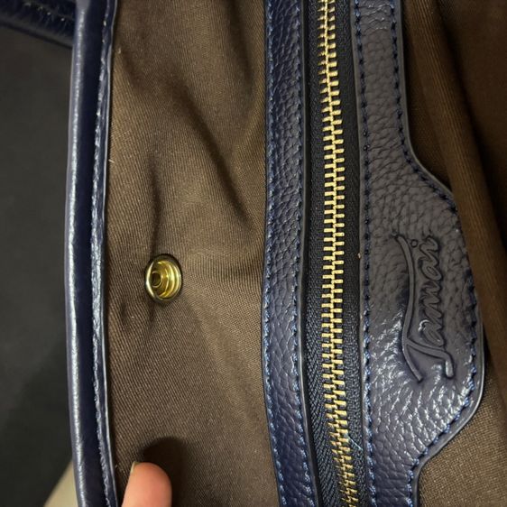กระเป๋า TAYWIN (เทวินทร์) สีน้ำเงิน Navy ทรง Tote หนังลาย Togo สวยหรู สภาพดี รูปที่ 5