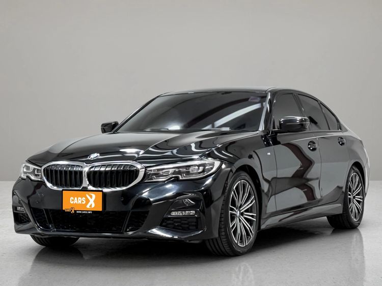 รถ BMW Series 3 320d สี ดำ