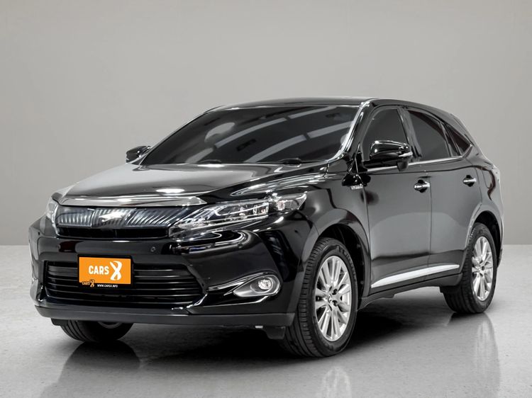 รถ Toyota Harrier 2.5 Hybrid E-Four 4WD สี ดำ