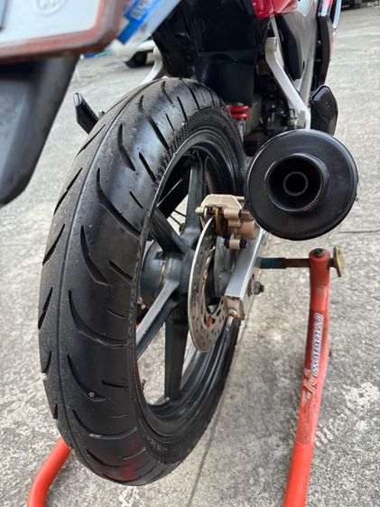 HONDA CBR 150R คาร์บูเกียร์สตาร์ทมือ  เครื่องดีมากสีสวยมากต้องมาดูของจริงมีสถานที่ให้ทดลองขับขี่ก่อนซื้อ รูปที่ 17