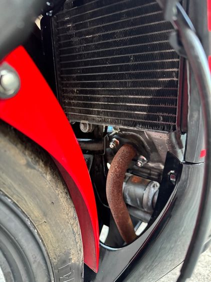 HONDA CBR 150R คาร์บูเกียร์สตาร์ทมือ  เครื่องดีมากสีสวยมากต้องมาดูของจริงมีสถานที่ให้ทดลองขับขี่ก่อนซื้อ รูปที่ 12