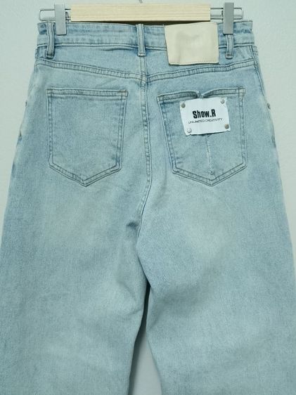 กางเกงยีนส์ทรงบอยมือสองผู้หญิง🎀 ไซส์ M  28W×43L สะโพก34 💢สวยสภาพดี รับประกันไม่มีปะขาดชุนตรงปก✅ รูปที่ 4