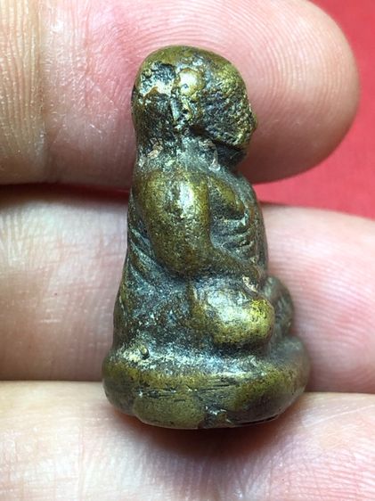 รูปหล่อหลวงพ่อเงินพิมพ์ขี้ตา รูปที่ 4