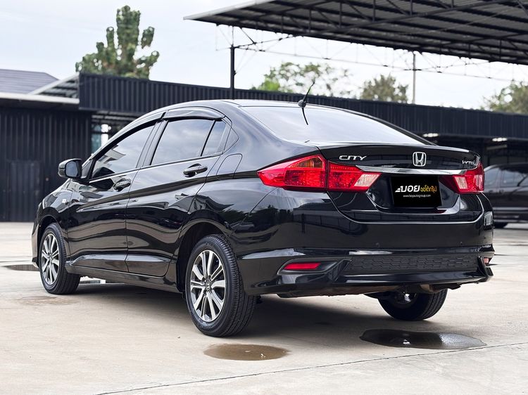 Honda City 2017 1.5 V Sedan เบนซิน ไม่ติดแก๊ส เกียร์อัตโนมัติ ดำ รูปที่ 4