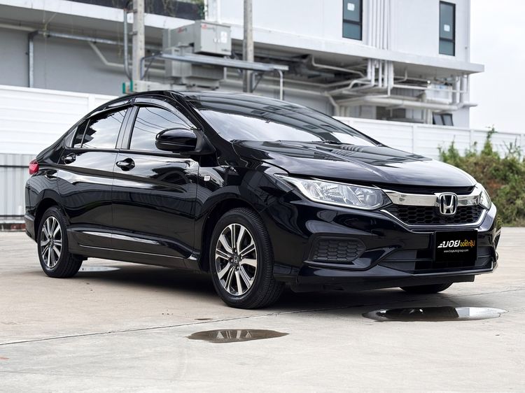 Honda City 2017 1.5 V Sedan เบนซิน ไม่ติดแก๊ส เกียร์อัตโนมัติ ดำ รูปที่ 3