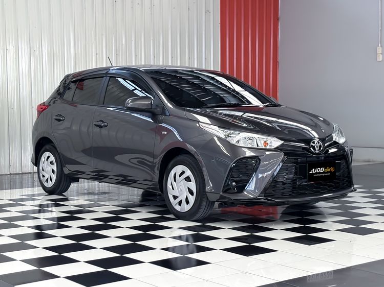 Toyota Yaris 2022 1.2 Entry Sedan เบนซิน ไม่ติดแก๊ส เกียร์อัตโนมัติ เทา รูปที่ 3