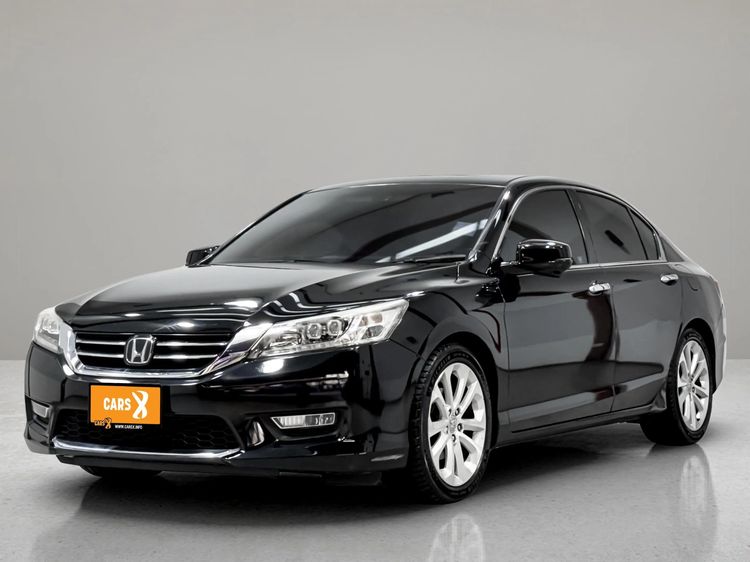 รถ Honda Accord 2.4 Tech สี ดำ