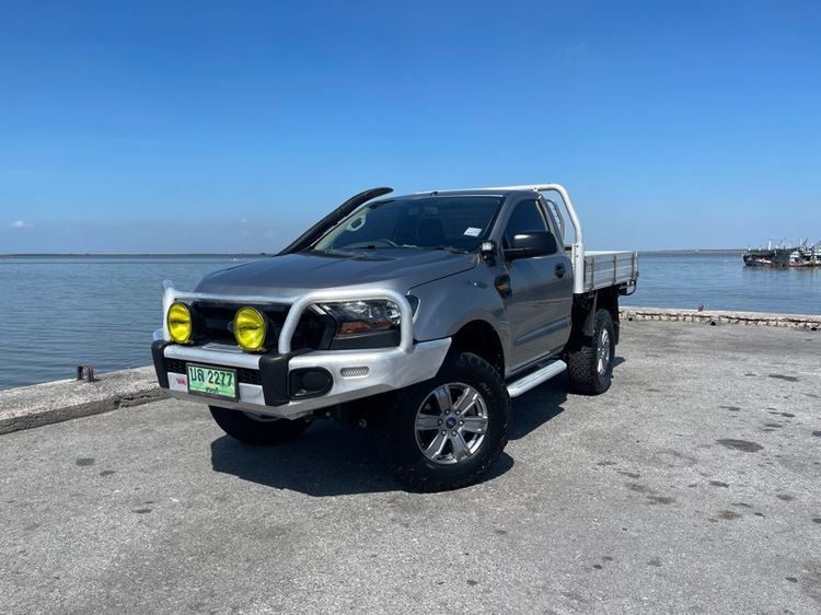รถ Ford Ranger 2.2 Standard XL สี เทา