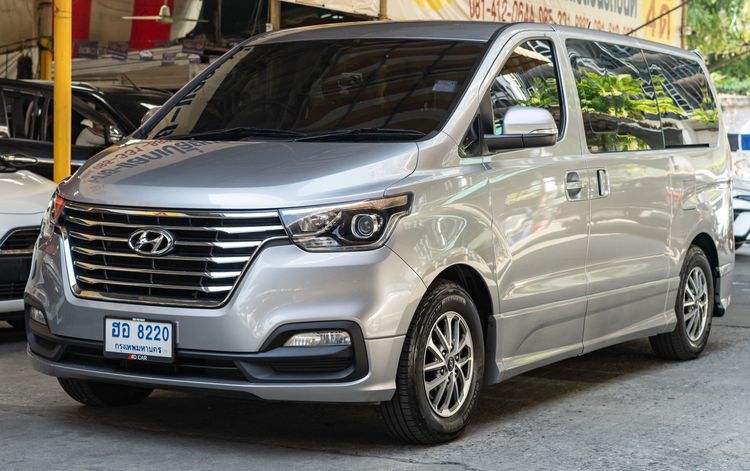 Hyundai H-1 2019 2.5 Elite Van ดีเซล ไม่ติดแก๊ส เกียร์อัตโนมัติ เทา รูปที่ 2