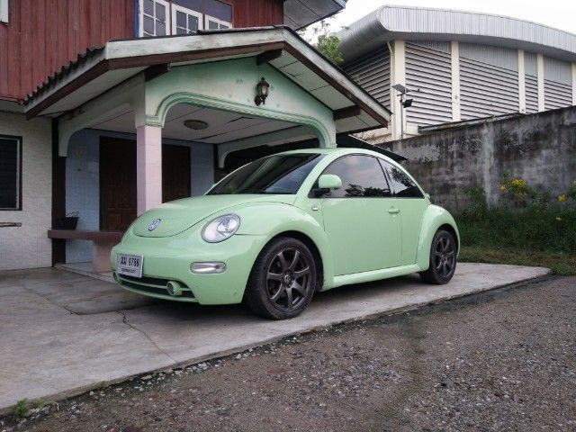 Volkswagen Beetle 2000 2.0 Utility-car เบนซิน ไม่ติดแก๊ส เกียร์อัตโนมัติ เขียว รูปที่ 3