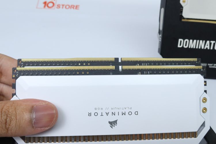 RAM 16 GB (8GBx2) DDR4.3200 CORSAIR DOMINATOR PLATINUM RGB - ID25060106 รูปที่ 6