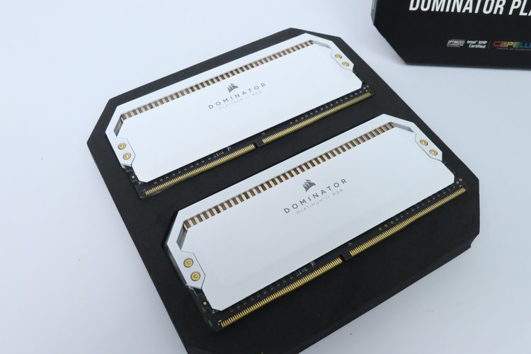RAM 16 GB (8GBx2) DDR4.3200 CORSAIR DOMINATOR PLATINUM RGB - ID25060106 รูปที่ 2