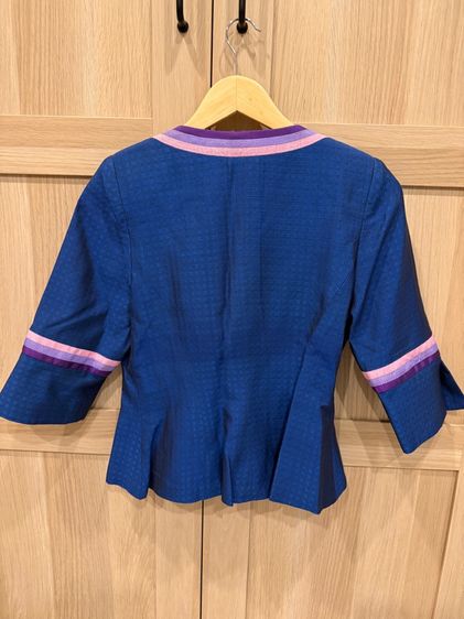 ชุดไทย สีน้ำเงิน แถมเสื้ออีก 1 ตัวฟรี รูปที่ 4