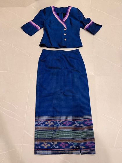 ชุดไทย สีน้ำเงิน แถมเสื้ออีก 1 ตัวฟรี รูปที่ 2