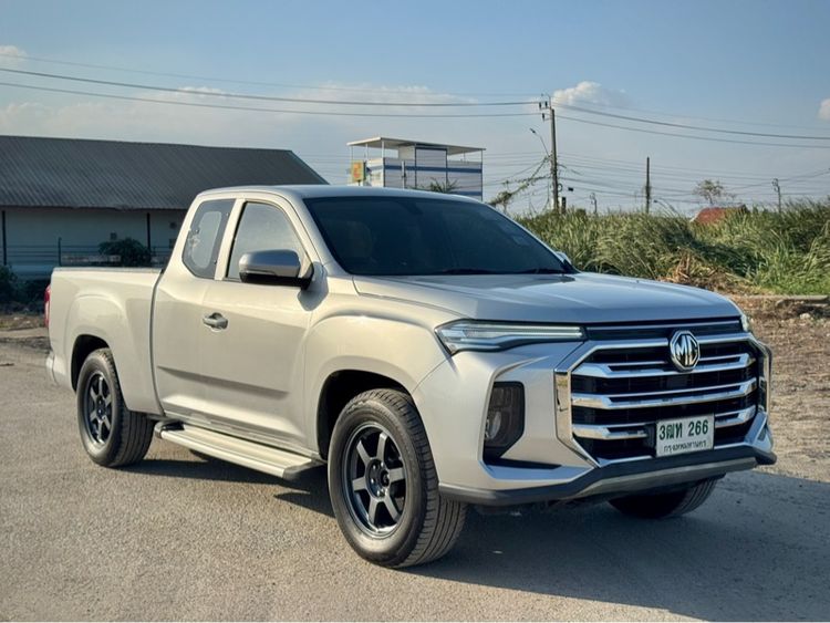 MG Extender 2022 2.0 Grand X Pickup ดีเซล ไม่ติดแก๊ส เกียร์ธรรมดา บรอนซ์เงิน รูปที่ 3