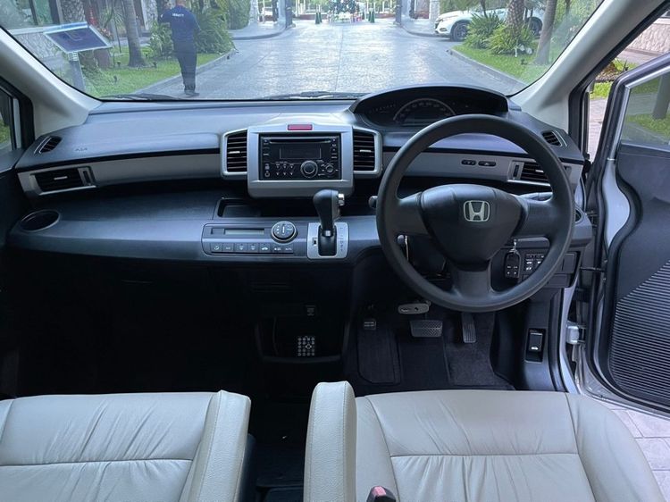 Honda Freed 2012 1.5 SE Utility-car เบนซิน ไม่ติดแก๊ส เกียร์อัตโนมัติ เทา รูปที่ 4