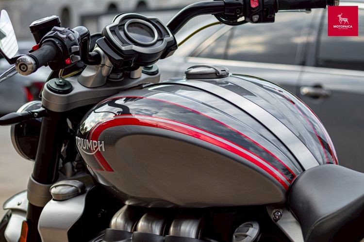 Triumph Rocket 3GT ปี2020 สีเทา รถศูนย์ฯ วิ่งน้อย 4,000Km. รูปที่ 15