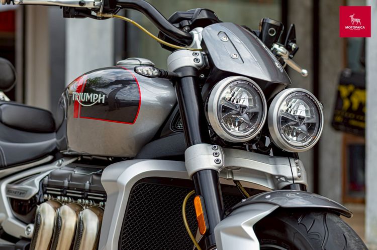 Triumph Rocket 3GT ปี2020 สีเทา รถศูนย์ฯ วิ่งน้อย 4,000Km. รูปที่ 14