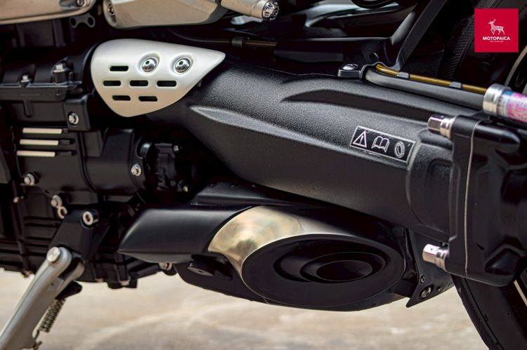Triumph Rocket 3GT ปี2020 สีเทา รถศูนย์ฯ วิ่งน้อย 4,000Km. รูปที่ 8