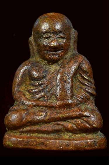 หลวงพ่อเงินสวยๆ