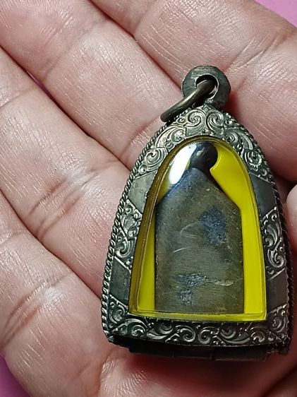 เหรียญหล่อหลวงปู่นิล วัดตึกมหาชัย ปี2460 จ.สมุทรสาคร สภาพสวยเก่า หายาก พบน้อย รูปที่ 6