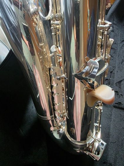 Tenor saxophone COLMAN silver plate color. สภาพเยี่ยม ไม่มีลอก นวมยังใช้ได้อีกยาวๆ mouth MIDWAY 4C รูปที่ 4
