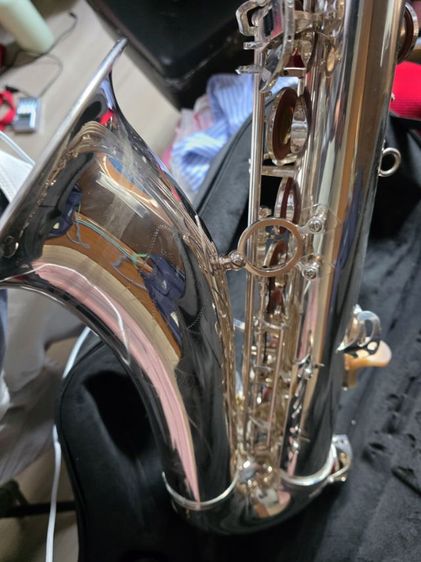 Tenor saxophone COLMAN silver plate color. สภาพเยี่ยม ไม่มีลอก นวมยังใช้ได้อีกยาวๆ mouth MIDWAY 4C รูปที่ 3