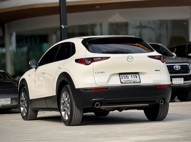 Mazda CX-30 2021 2.0 SP 100th Anniversary Edition Utility-car เบนซิน ไม่ติดแก๊ส เกียร์อัตโนมัติ ขาว รูปที่ 4