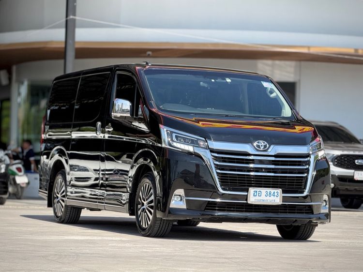 Toyota Majesty 2020 2.8 Grand Van ดีเซล ไม่ติดแก๊ส เกียร์อัตโนมัติ ดำ
