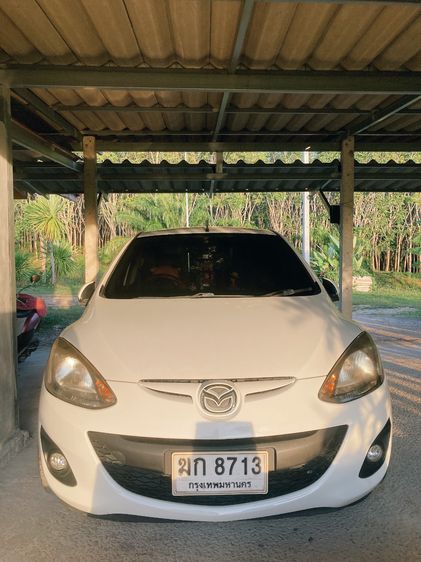 รถ Mazda Mazda 2 1.5 Spirit Sports สี ขาว