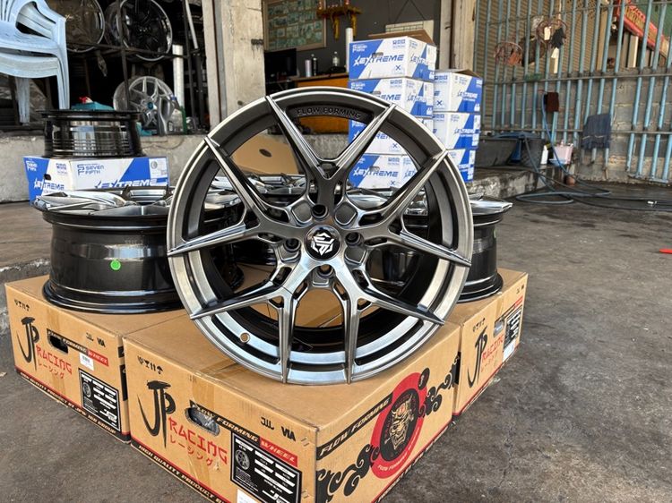 ล้อแม็กมือ1 ขอบ17 ก้านY 4รู100 กว้าง7.5 ออฟ35 สีไฮเปอร์แบล็ค ล้อเบา FLOW FORMING งานJP งานสวยมากๆ รูปที่ 4