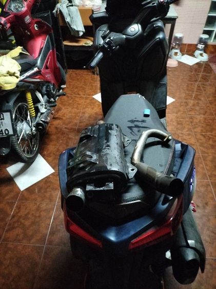 ท่อ xmax 300 แท้ศูนย์ผ่าหมกกึ่งเปิด รูปที่ 2