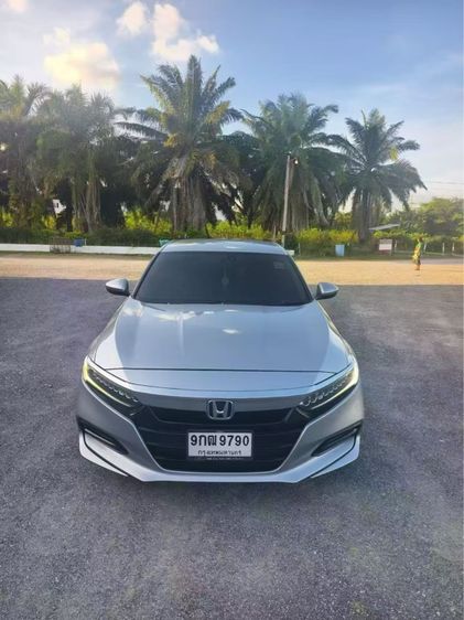 รถ Honda Accord 1.5 Turbo EL สี บรอนซ์เงิน