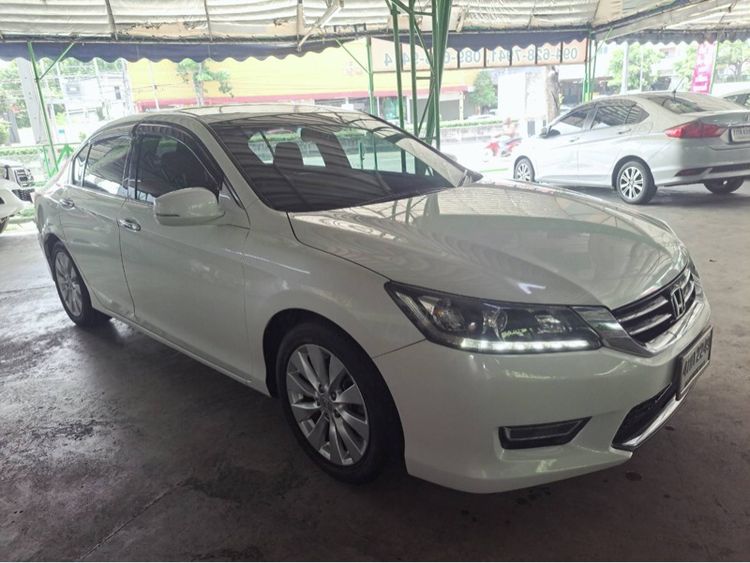 Honda Accord 2015 2.0 EL Sedan เบนซิน ไม่ติดแก๊ส เกียร์อัตโนมัติ ขาว รูปที่ 3