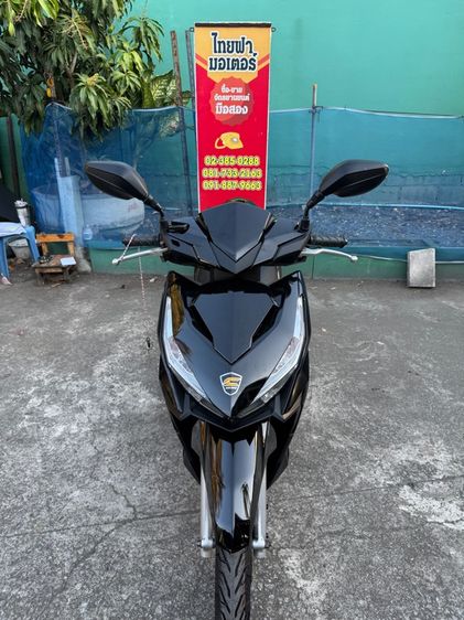 HONDA CLICK 125 ล้อแม็กซ์หัวฉีดสตาร์ทมือ เครื่องดีมากสีสวยมากต้องมาดูของจริงมีสถานที่ให้ทดลองขับขี่ก่อนซื้อ รูปที่ 4