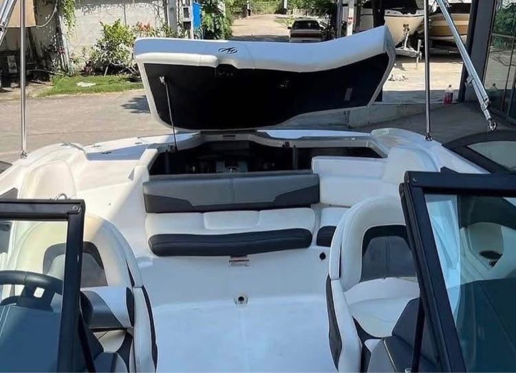 เรือสปอร์ท Monterey 224F ปี 2020 รูปที่ 2