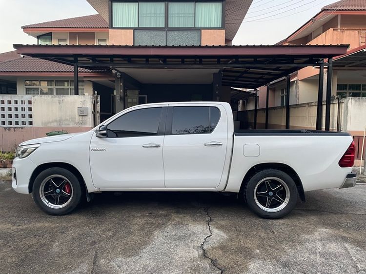 Toyota Hilux Revo 2016 2.4 J Plus Pickup ดีเซล ไม่ติดแก๊ส เกียร์ธรรมดา ขาว รูปที่ 3