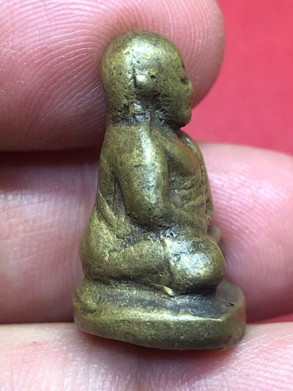 หลวงพ่อเงินพิมพ์ขี้ตา รูปที่ 4