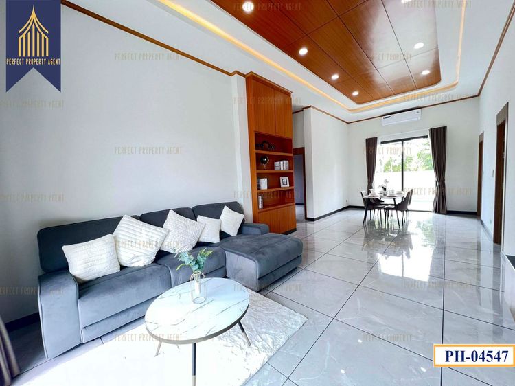 ตกแต่งครบ ขายบ้านเดี่ยวสร้างใหม่ 120 วา พูลวิลล่า พัทยา ใกล้อ่างเก็บน้ำมาบประชัน ทำเลดี เงียบสงบ รูปที่ 3