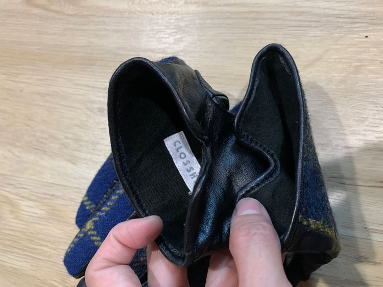 ถุงมือ กันหนาว ถุงมือผ้าทอแบรนด์นอก Harris Tweed ใส่เล่นหิมะ เล่นสกี สโนว์บอรด์ กันหนาว กันหิมะ  กันน้ำ  ให้ความอบอุ่น  ซื้อจากเมืองนอก รูปที่ 6