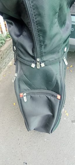 ขาย กระเป๋าใส่ไม้กอล์ฟอดิดาสระดับมือชีพพรีเมี่ยมสภาพดีพร้อมออกรอบ adidas golf bag club premium putter driver เหล็ก iron hybrid พัตเตอร์ รูปที่ 3