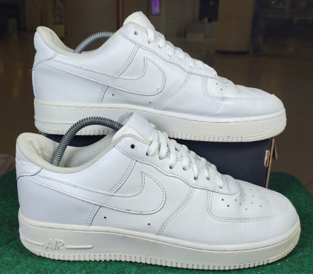 รองเท้า💥 NIKE AIR FORCE 1 💥ของแท้‼️สวยๆ สภาพดี💥ไซร์ 43 รูปที่ 10